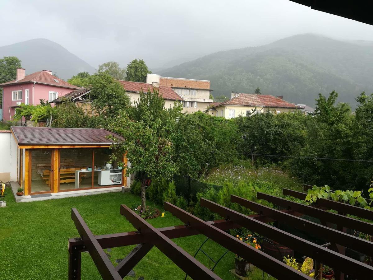 Guest House Vasilena Sapareva Banya Εξωτερικό φωτογραφία